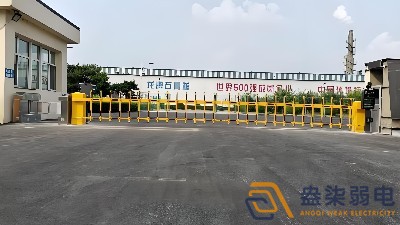 什么是門禁道閘測速系統？