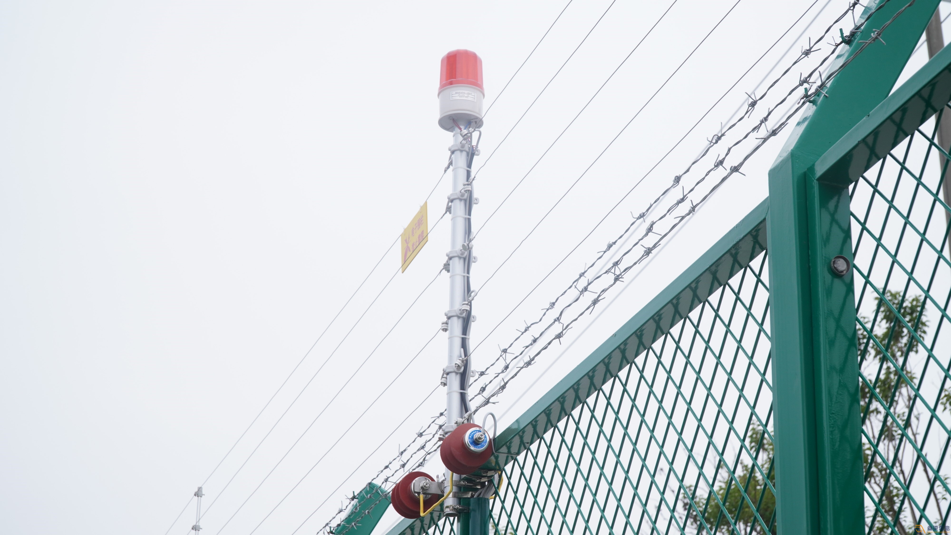 成都弱電設(shè)計—電子圍欄，工廠管理好幫手！