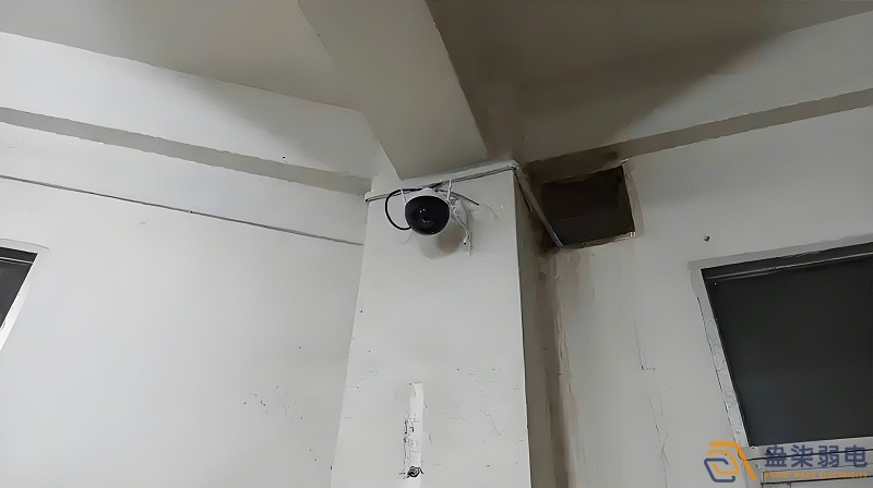 如何提高攝像頭的防塵效果？