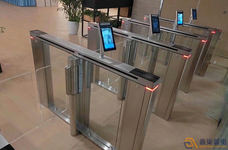 企業微信禁考勤一體機，快試試！